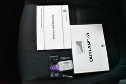 2017 Mitsubishi Outlander ES