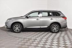 2017 Mitsubishi Outlander ES