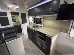 2021 Essential Caravans Cruiser