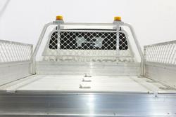 2022 Toyota Hilux SR