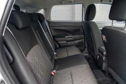 2024 Mitsubishi ASX ES