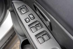 2024 Mitsubishi ASX ES