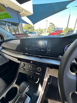 2023 Kia Carnival S