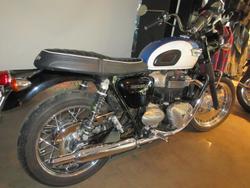 2016 Triumph Bonneville T100 (900cc) Bonneville Blue