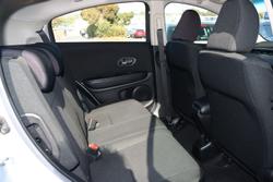 2017 Honda HR-V VTi-L