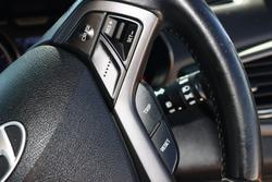 2014 Hyundai Veloster SR Turbo