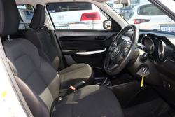 2019 Suzuki Swift GL Navigator