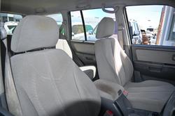 2006 Hyundai Terracan