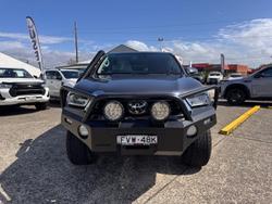 2022 Toyota Hilux SR5