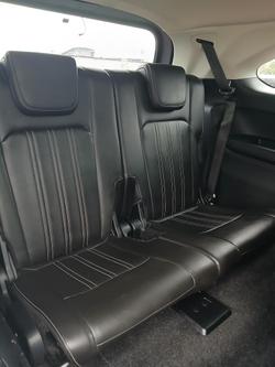 2023 Isuzu MU-X LS-T