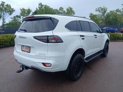 2023 Isuzu MU-X LS-T