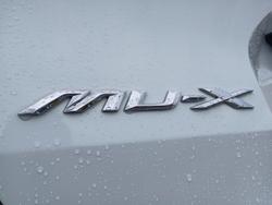 2023 Isuzu MU-X LS-T