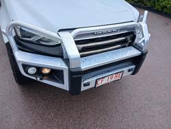 2023 Isuzu MU-X LS-T