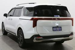 2024 Kia Carnival GT-Line HEV