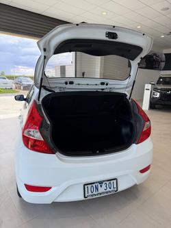 2017 Hyundai Accent Active