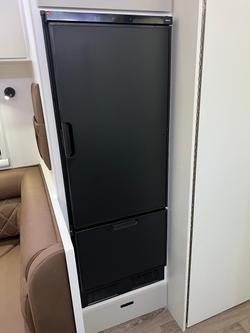 2026 Design RV Crx F226m Rear Bunks