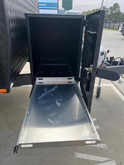 2026 Design RV Crx F226m Rear Bunks