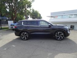 2022 Mitsubishi Outlander Exceed Tourer ZM MY22.5 AWD Black Diamond with Deep Bronze Roof
