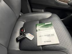 2023 Toyota Landcruiser Sahara