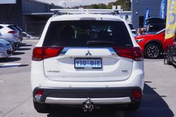 2016 Mitsubishi Outlander LS Safety Pack