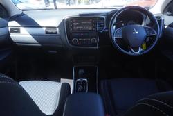 2016 Mitsubishi Outlander LS Safety Pack