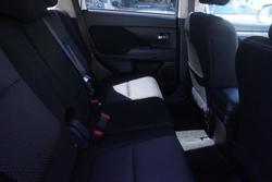 2016 Mitsubishi Outlander LS Safety Pack