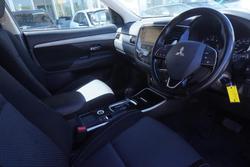 2016 Mitsubishi Outlander LS Safety Pack