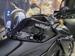 2025 Suzuki GSX-S1000 BLACK