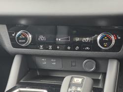 2025 Mitsubishi Outlander LS