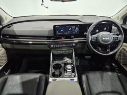 2024 Kia Carnival GT-Line