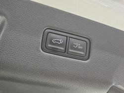 2024 Kia Carnival GT-Line