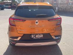 2021 Renault Captur Intens