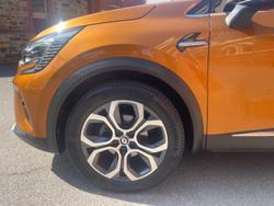 2021 Renault Captur Intens