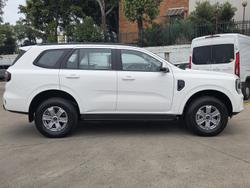 2025 Ford Everest Ambiente