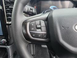 2025 Ford Everest Ambiente