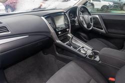 2021 Mitsubishi Pajero Sport GLX