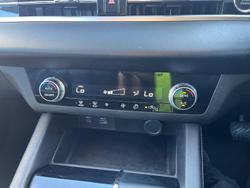 2023 Mitsubishi Outlander ES