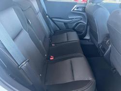 2023 Mitsubishi Outlander ES