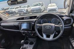 2018 Toyota Hilux SR