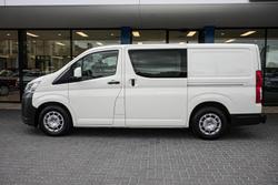 2022 Toyota Hiace