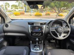 2025 Nissan Navara SL