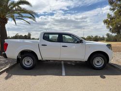 2025 Nissan Navara SL