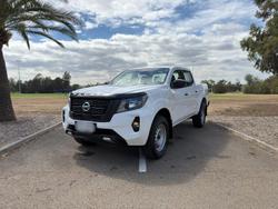 2025 Nissan Navara SL