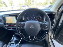 2020 Mitsubishi Outlander Exceed