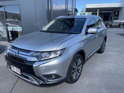 2020 Mitsubishi Outlander Exceed