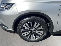 2020 Mitsubishi Outlander Exceed