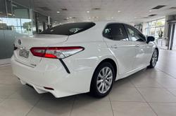 2020 Toyota Camry Ascent Sport Hybrid