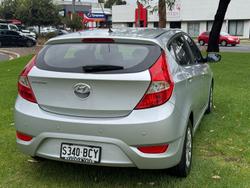 2014 Hyundai Accent Active