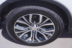 2017 Mitsubishi Outlander LS