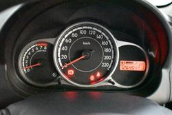 2013 Mazda 2 Neo Sport